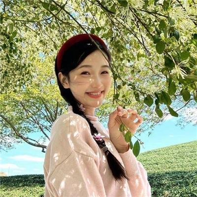 英烈千秋